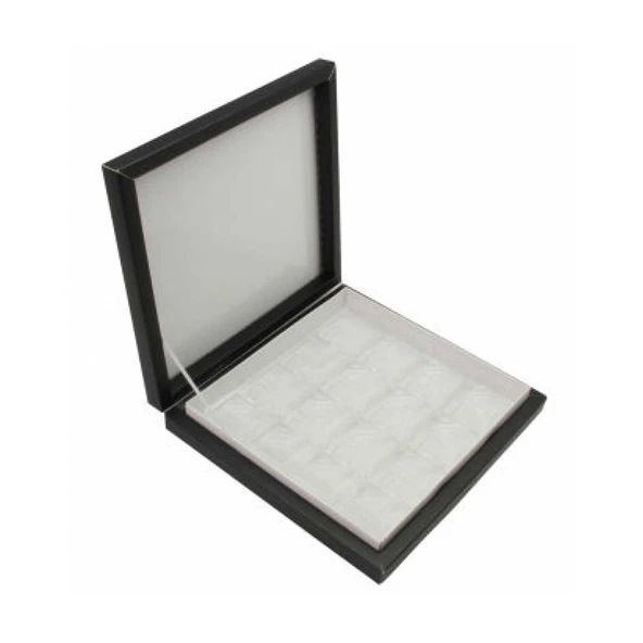 Karton Çikolata Kutusu 9 lu Separatörlü 18X19 CM  Siyah