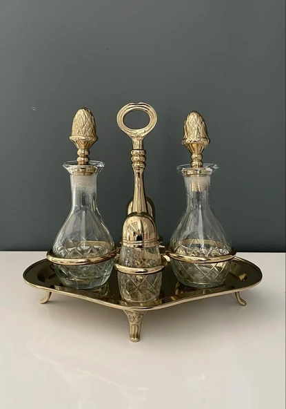 LAMEDORE YAĞLIK VE SİRKELİK SETİ GOLD 27X20X22,5 CM