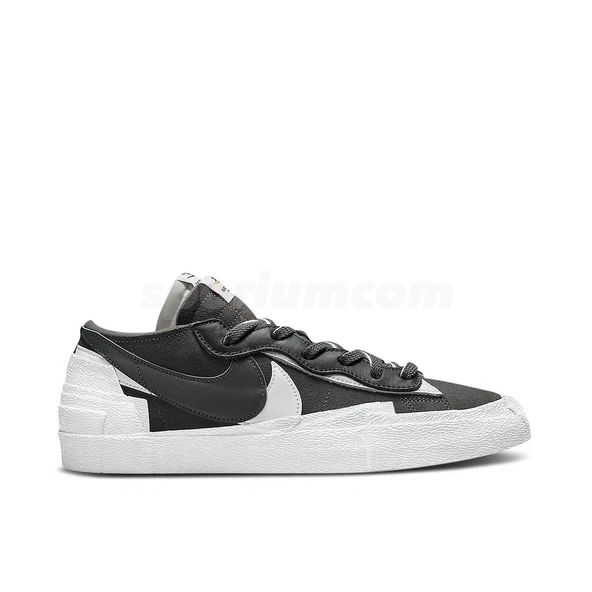 Nike Blazer Low x sacai Iron Grey ürün görseli