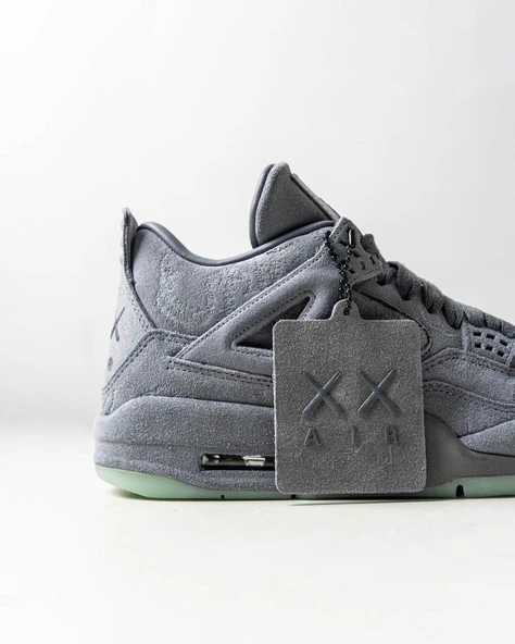 Nike Air Jordan Retro 4 KAWS GREY - Resim 9
