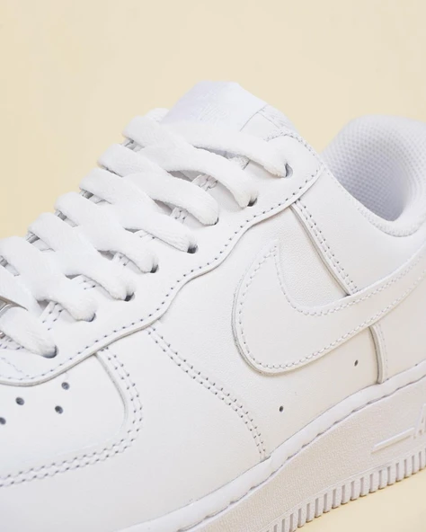 Nike Air Force 1 07 Triple White - Resim 7