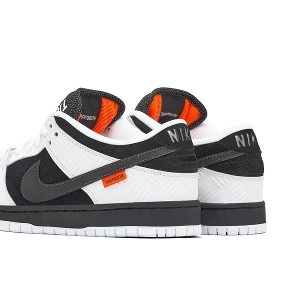Nike SB Dunk Low x TIGHTBOOTH White Black - 3