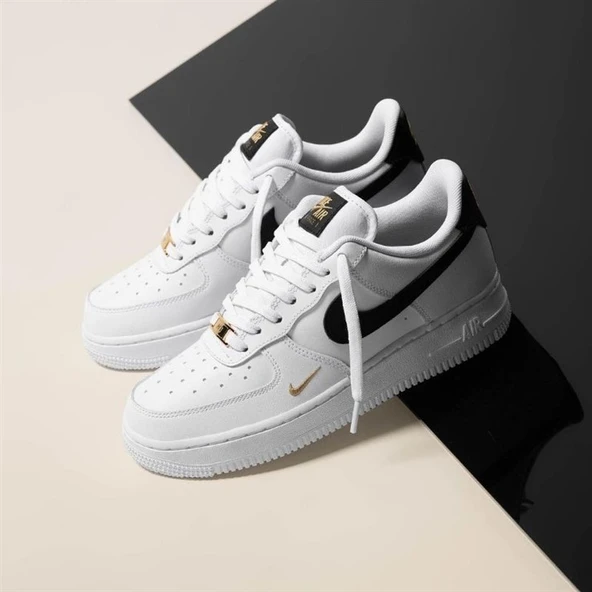 Nike Air Force 1 07 Essential White Black - 9