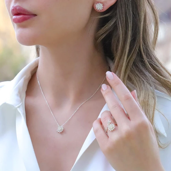 Zirkon Taşlı Lotus Çiçekli Gümüş Set ürün görseli 1