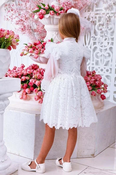 Kız Çocuk Yakası Şal Detaylı Omuzlar Fırfır İspanyol Kol Şeffaf Tül Dantel İşlemeli Beyaz Elbise - Resim 4