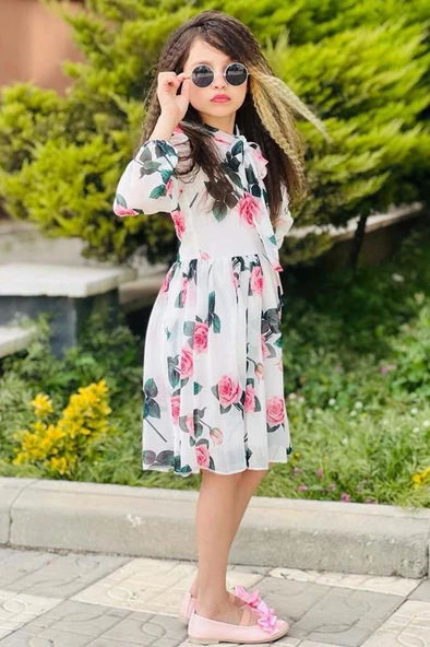Kız Çocuk Yakası Bağlama Detaylı Üzeri Gül Desenli Piliseli Beyaz Elbise - Resim 2