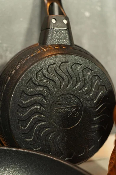 BRİONİ DİAMOND 3 PARÇA TAVA SETİ 20-24-28 CM - 6