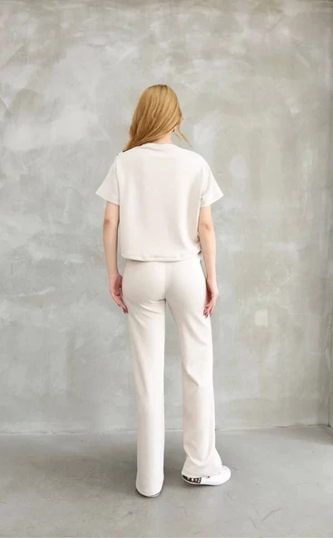 Osy Modal Yumuşak dokulu Kumaş Bisiklet Yaka Parçalı detaylı Kısa Kollu Takım - Beyaz - Resim 2