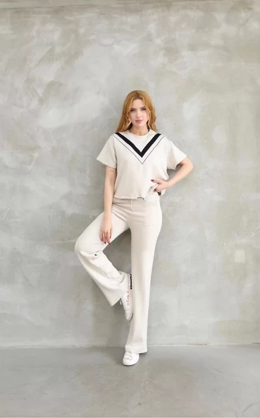 Osy Modal Yumuşak dokulu Kumaş Bisiklet Yaka Parçalı detaylı Kısa Kollu Takım - Beyaz - Resim 4