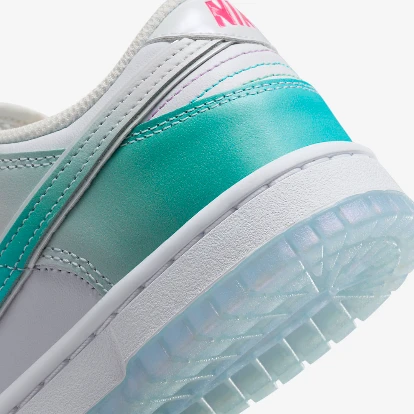 Nike Dunk Low WMNS Unlock Your Space - 9