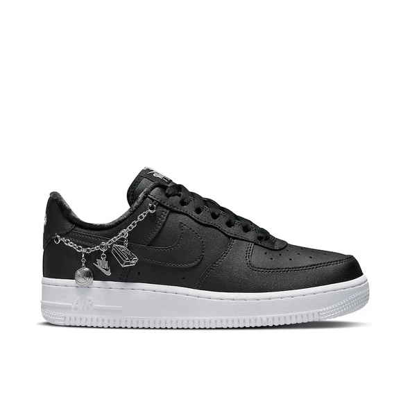 Nike Air Force 1 07 LX Lucky Charms