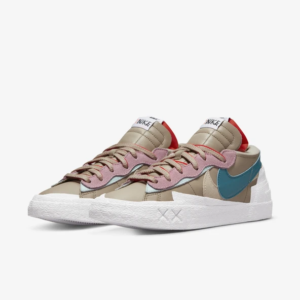Nike Sacai x KAWS x Blazer Low Reed - Resim 2