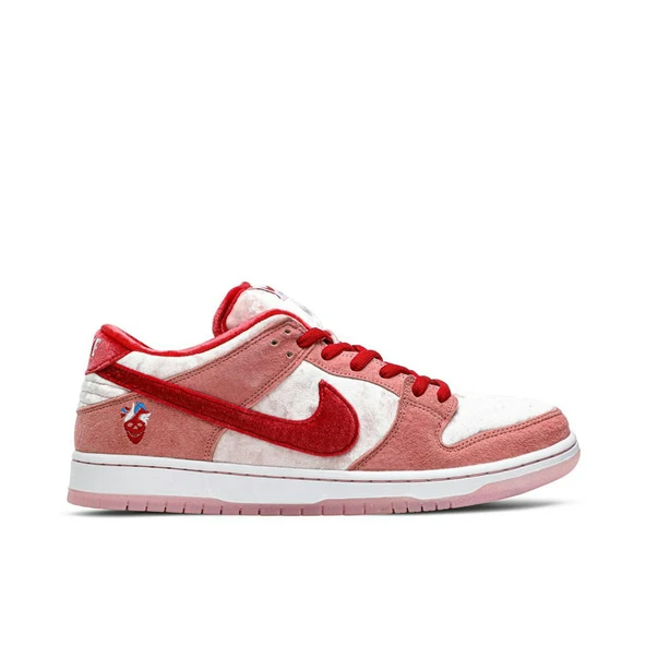 Nike Dunk Low SB StrangeLove Skateboards