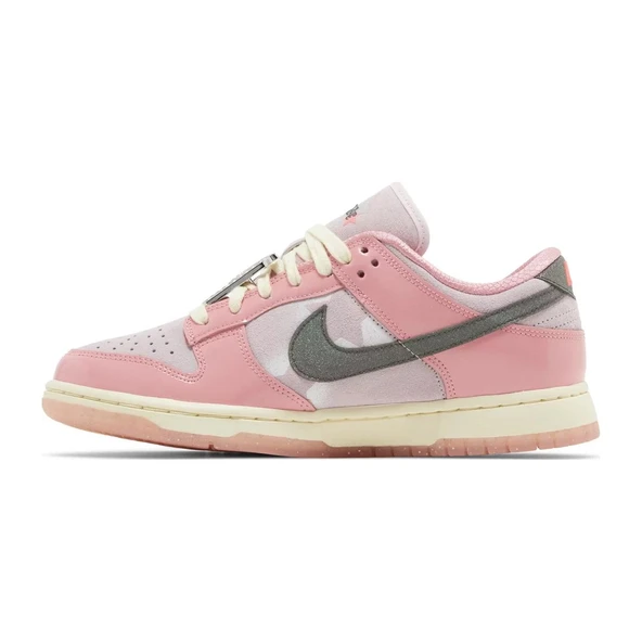 Nike Dunk Low LX Barbie - Resim 3