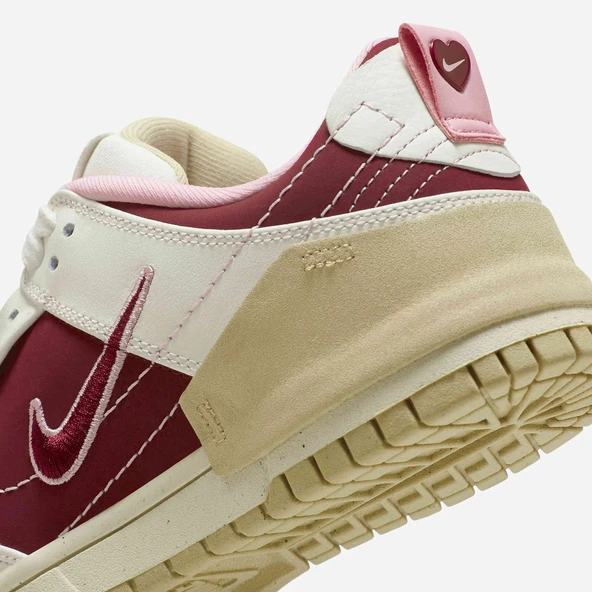 Nike Dunk Low Disrupt 2 Valentines Day - 5