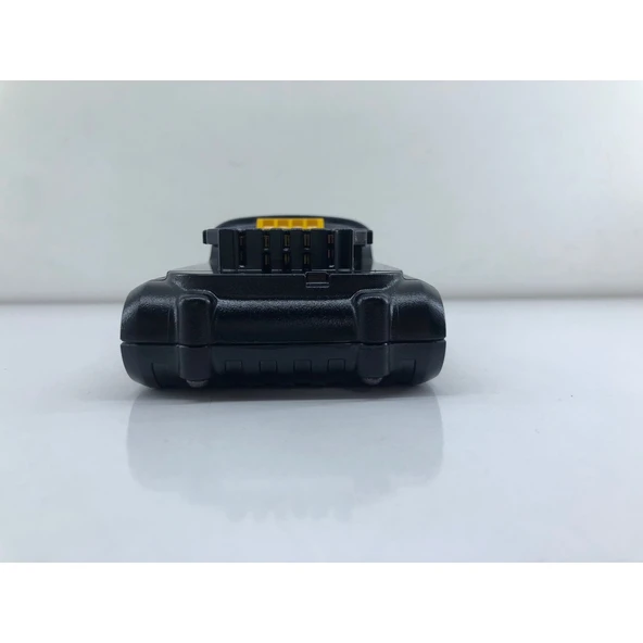 Dewalt 20V 1.5AH Li-Ion Akü - 3