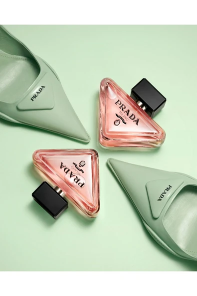 PRADA Paradoxe Edp 90 Ml Kadın Parfüm 3614273760164 - Resim 4