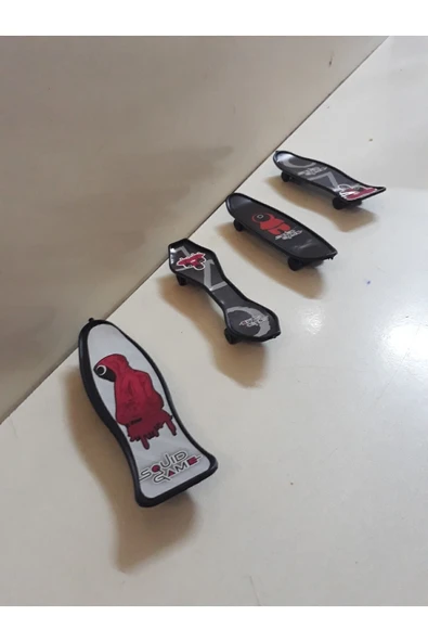 burak toys 4 Adet Parmak Kaykay - 4'lü Kay Kay Seti El Oyuncağı