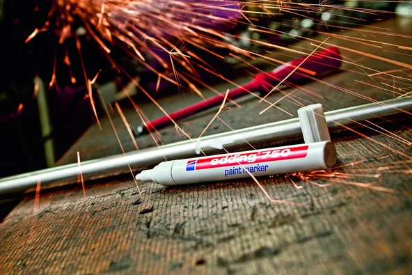 Edding Markör Dekor Boya Yuvarlak Uçlu 2-4 MM Beyaz 750 - 5