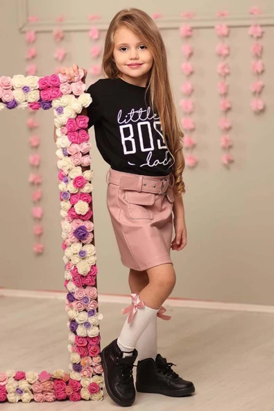 Kız Çocuk Little Yazı Baskılı T-Shirt Cep Detaylı Kemerli Pudra Deri Etekli Takım - 7