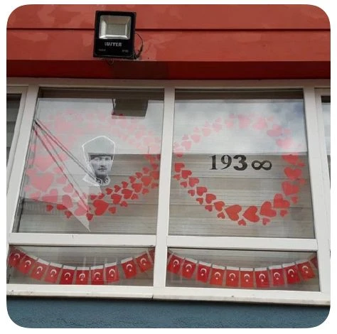 Büyük ipli Türk Bayrağı Kağıt İpli Bayrak - 1 Adet - 3