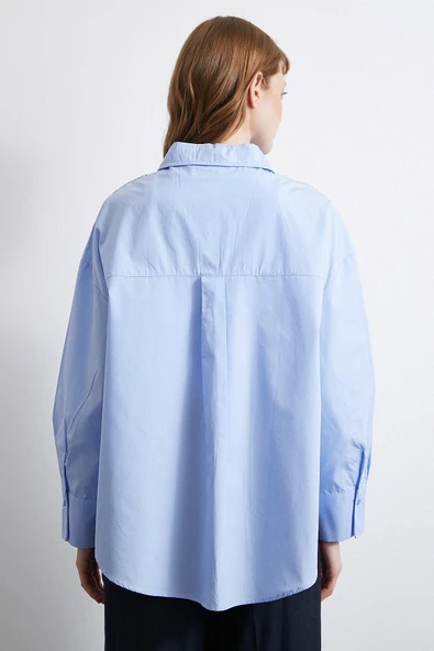 Omuzda Boncuk Detaylı Oversize Gömlek Mavi - 5