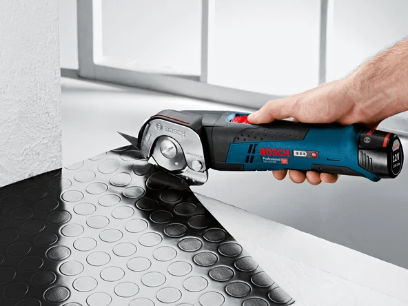 Bosch GUS 12V-300 Akülü Tekstil Makası Solo - 4