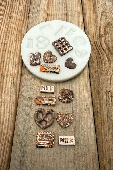 Atıştırmalık On İkili Silikon Mum Kalıbı - Resim 3