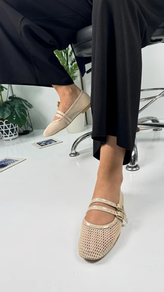 Günlük Kadın Babet Fileli Çift Bantlı Tokalı Oval Burunlu Tırtıklı Taban Kısa Topuklu Ayakkabı 315 - 3