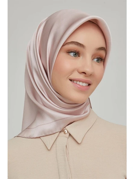 Nostalji Serisi Sura Ipek Eşarp 8668-05NS