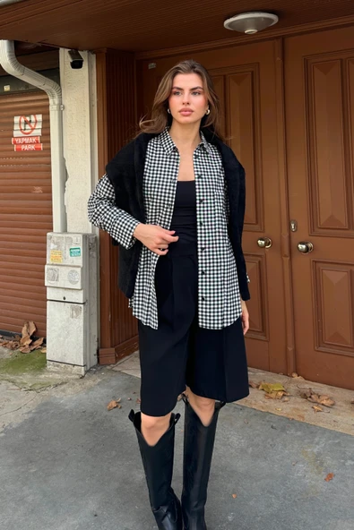 Pamuklu Ekose Gömlek Siyah ürün görseli