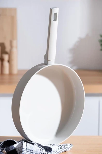 Ultimate Pro Dövme Tava - 28x5,8 cm