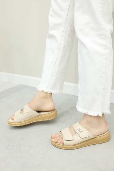 Hakiki Deri  Kadın Dolgu Topuk Terlik 621ZA1099 ürün görseli