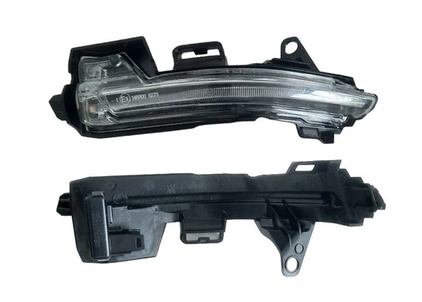 Togg Sol Dikiz Ayna Sinyali Ledli Oem ürün görseli 1