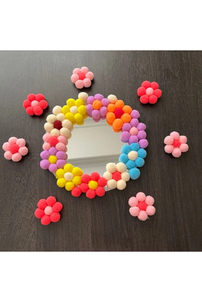klubeconcept Ponpon Çiçekli Dekoratif  Ayna - 2