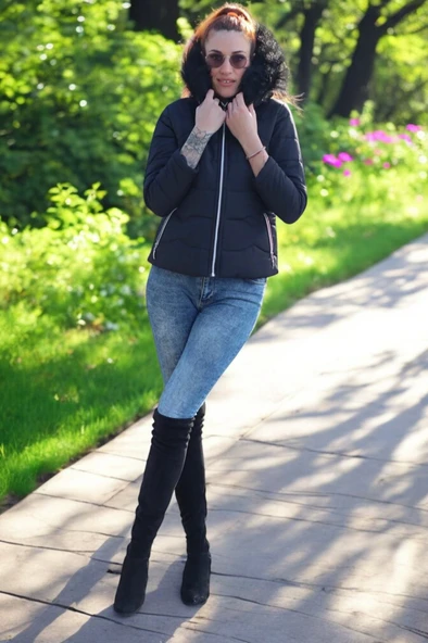 Kışlık Kapüşonlu Kürklü Şık Şişme Kadın Mont - 3