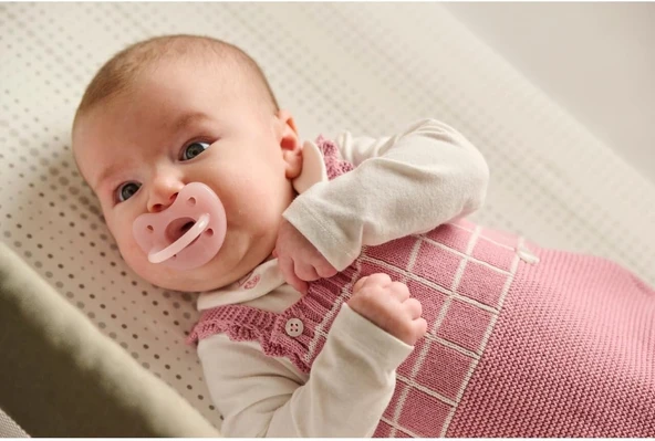 Chicco PhysioForma Soft 2'li Silikon Emzik 2-6 Ay Kız - 7