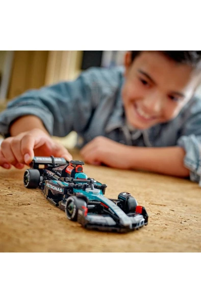 LEGO ® Speed Champions Mercedes-AMG F1® W15 Yarış Arabası 77244 - 10+ Oyuncak Yapım Seti (267 Parça) - 9