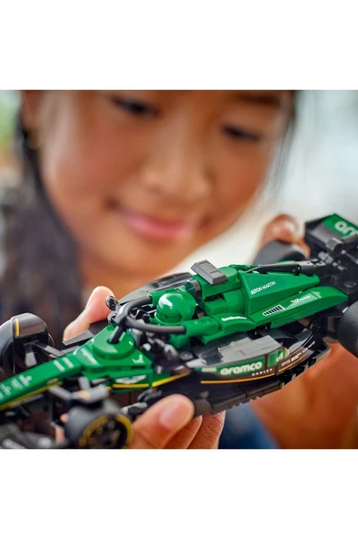 LEGO ® Speed Champions Aston Martin Aramco F1® AMR24 Yarış Arabası 77245-10+ Yapım Seti(269 Parça) - 5