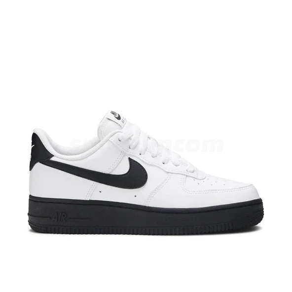 Nike Air Force 1 Low White Black Sole