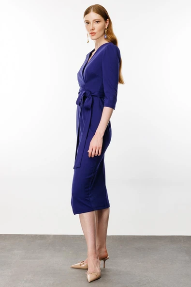 Nefeli V Yaka Midi Sarımlı Elbise - Minimalist Şık Günlük - Resim 11