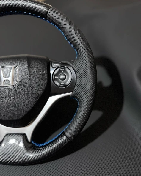 Honda Civic FB7 Araca Özel Direksiyon Kılıfı (Kristal Karbon Soft Nokta Mavi İpli) - Resim 3