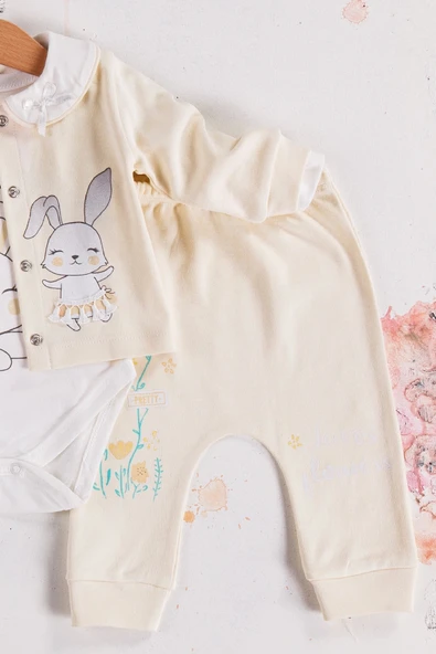 Tavşan Desenli Çiçekli 3'lü Hırkalı Kız Bebek Takım - 2