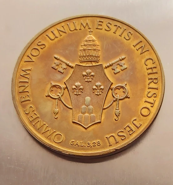 PAULUS VI. POTIFEX MAXIMUS - KURT BODLAK - OMNES ENIM VIOS UNUM ESTIS IN CHRISTO JESU - GAL. 3,28 - Resim 6