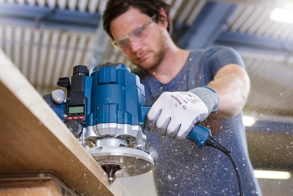 Bosch - Standard Seri Ahşap İçin Çift Oluklu Sert Metal Kenar Biçimlendirme Frezesi 8*9,5*57 mm - 4