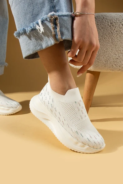 Pembe Potin Taş Detaylı Triko Kalın Taban Kadın Sneaker 59-88-25