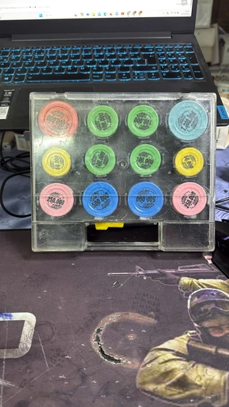 HEPBİMODA 200 Chip Metal Kutulu Poker Çipi Rakamlı Sayılı Poker Fişi