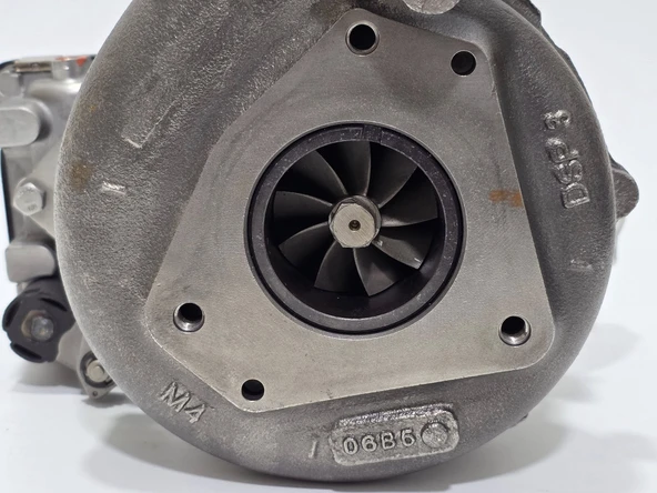 Garrett Mercedes W218 CLS250  Turbo Şarj A6420901786 - 3