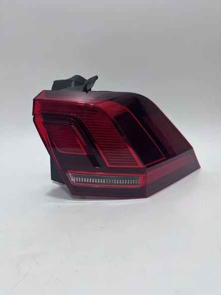 Hella VW Tiguan Sağ Arka Stop Lambası SD 012 519-041 - Resim 2