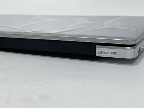 Intel J4105 12GB 500GB SSD 15.6" Notebook - 10